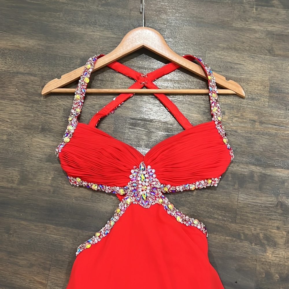 CINDERELLA PROM DRESS - Picture 2 of 12